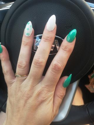 Salon de Manucure Ongles et Folies 0