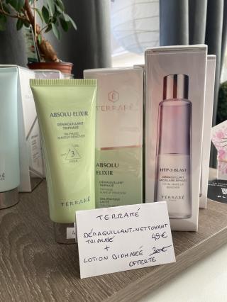 Salon de Manucure L'Institut 0