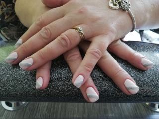 Salon de Manucure Institut LaureNail 0