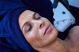 Salon de Manucure Centre Thetys - Cannes 0