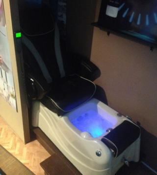 Salon de Manucure Institut de beauté Hippomer - Massages Bien-Etre 0