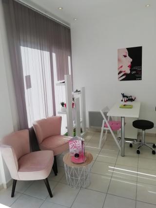 Salon de Manucure Orléna Évasion - Institut de beauté & bien-être 2
