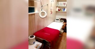 Salon de Manucure Institut Guinot 1