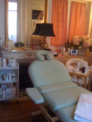 Salon de Manucure Majestic Beauté - Agréé Yon-Ka 1