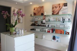Salon de Manucure Au Zest Naturel 0
