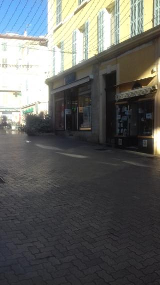 Salon de Manucure Nocibé - HYERES GAMBETTA 1