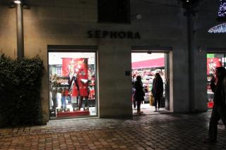 Salon de Manucure Benefit Cosmetics BrowBar Lounge 0