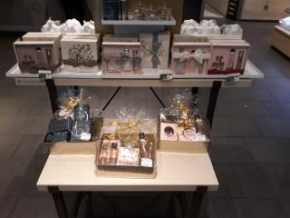 Salon de Manucure Yves Rocher 0