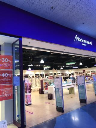 Salon de Manucure Marionnaud - Parfumerie & Institut 0