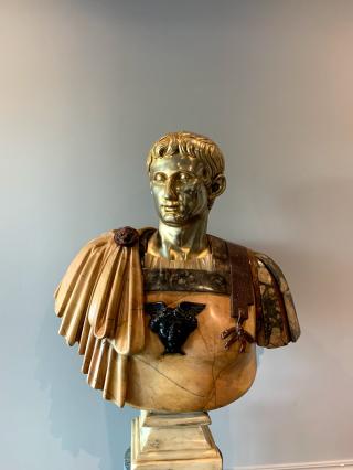 Salon de Manucure Sens et Eau 0