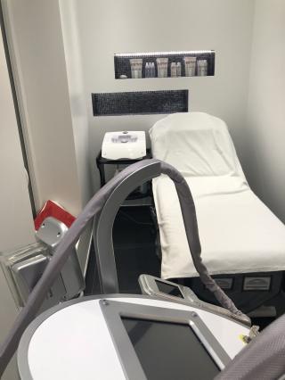 Salon de Manucure JFG CLINIC SAINT-MAUR 0