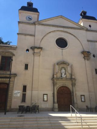 Salon de Manucure Marionnaud - Parfumerie & Institut 0