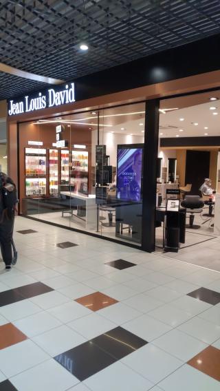 Salon de Manucure Jean Louis David - Coiffeur Ferney-Voltaire 1