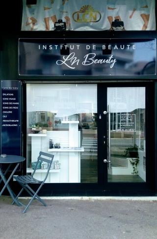 Salon de Manucure Institut de beauté LN beauty 0