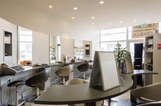 Salon de Manucure Coiffure By Florelle 0