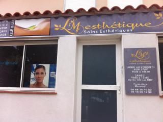 Salon de Manucure Centre De Soins LM. Esthétique 0