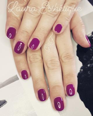 Salon de Manucure Laura esthetique g&f à domicile 0