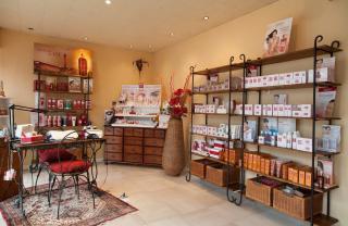 Salon de Manucure Harmonie Essentielle 0