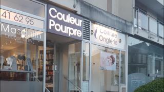 Salon de Manucure Couleur Pourpre 0