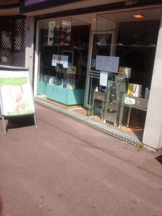 Salon de Manucure Jardin Secret Parfums 3000 0