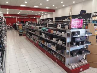 Salon de Manucure Gouiran Beauté Narbonne - produits de coiffure et d'esthétique 0