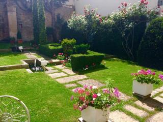 Salon de Manucure DESSANGE - Coiffeur Alencon 0