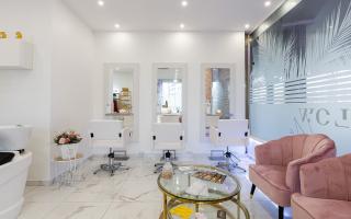 Salon de Manucure GLOW UP • INSTITUT 0