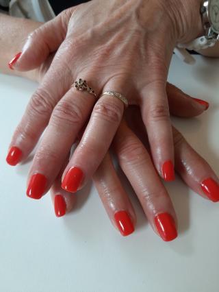 Salon de Manucure Confidentiel 2