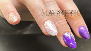 Salon de Manucure Magnetic Studio Beauté 0