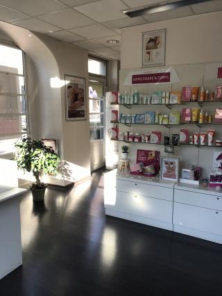 Salon de Manucure Esthetic Center 0