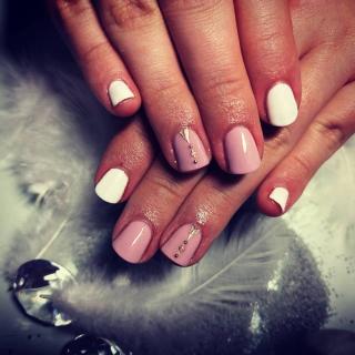 Salon de Manucure L'ACADÉMIE DE LA BEAUTÉ 0