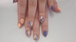 Salon de Manucure Les ongles glam's de Julie 0