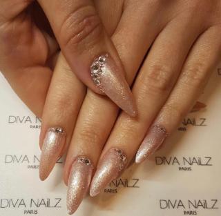 Salon de Manucure DIVA NAiLZ 0