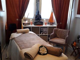 Salon de Manucure Esthétique Orientale - Soins Bien- Être 0