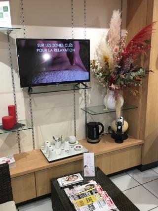 Salon de Manucure Arianna SARL 0