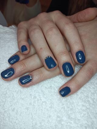 Salon de Manucure Math'ite Pause Beaute 0