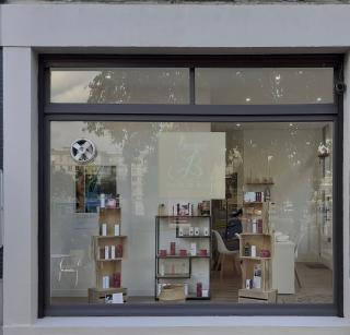 Salon de Manucure L' atelier B 0