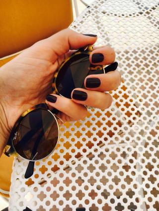 Salon de Manucure Moi Je - Bar à Ongles / Nail Bar Hyères 0