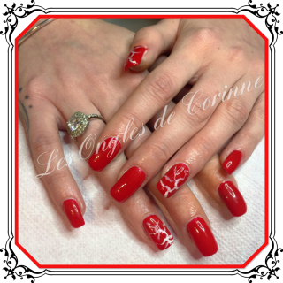 Salon de Manucure LES ONGLES DE CORINNE - Onglerie, maquillage, extensions de cils 2