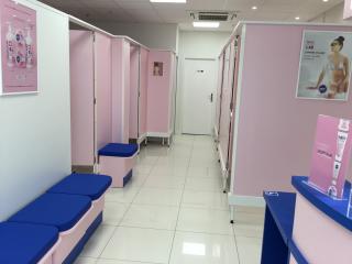 Salon de Manucure Institut de beauté Bodyminute / Nailminute 0