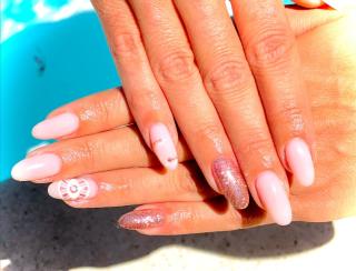 Salon de Manucure Nails By Manon 0