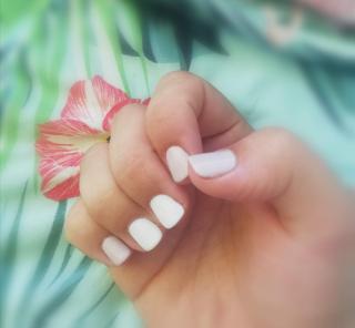 Salon de Manucure Passage Bleu - Saint-Bonnet-de-Mure 2