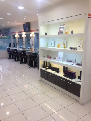 Salon de Manucure Camille Albane - Coiffeur Neuilly sur Seine 0