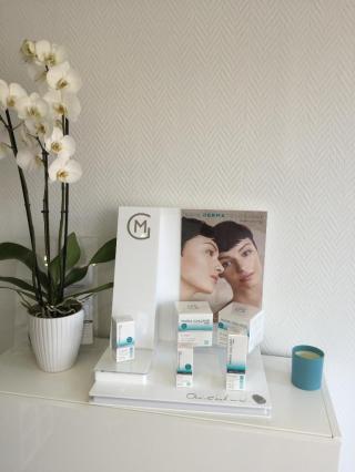 Salon de Manucure M'Beauté 2