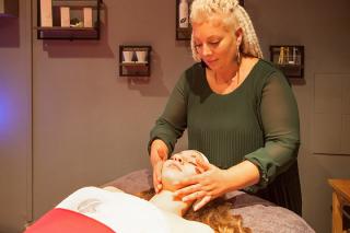 Salon de Manucure L’Atelier Beauté - institut de beauté, relaxation et détente à Arques 0