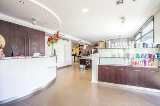 Salon de Manucure Salon Jean Marie Gavet Haute Coiffure Française Charbonnières-les-Bains 0