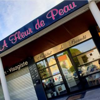 Salon de Manucure A FLEUR DE PEAU INSTITUT 0