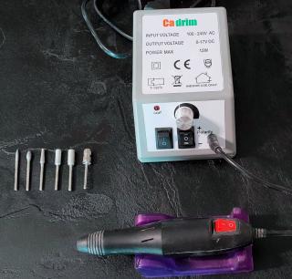 Salon de Manucure Nails Manucure 0