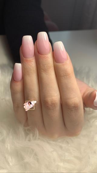 Salon de Manucure Institut de beauté - Le boudoir de Sonia 0