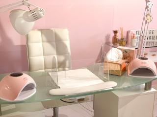 Salon de Manucure Flo fée des Ongles 0